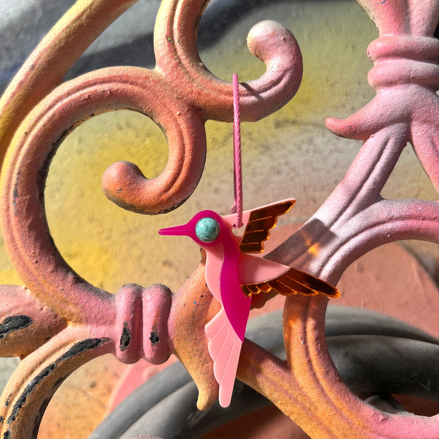 Hummingbird keychain Dk Pink + Lt Pink + Orange
